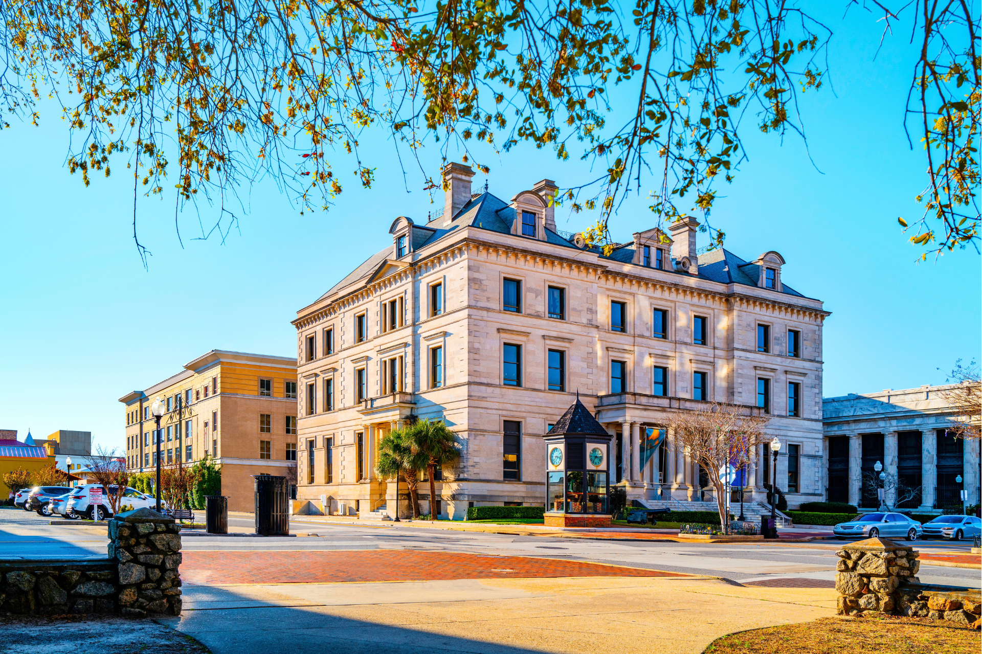 Pensacola luxury real estate in Florida